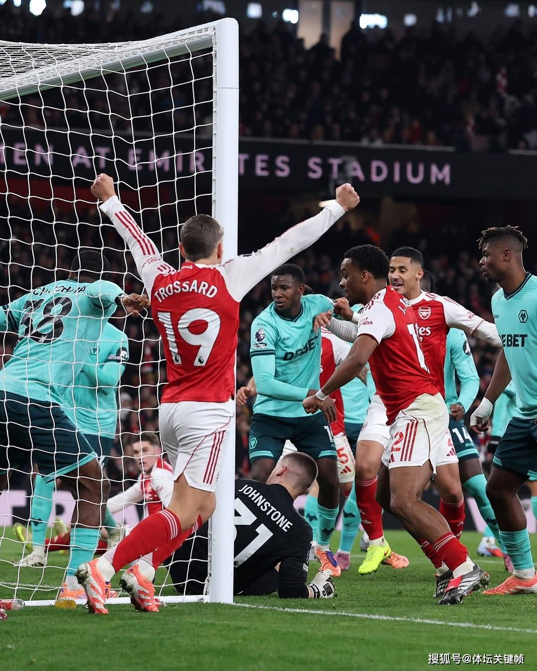 爱游戏体育-包含哈兰德连续十场比赛得分超过回归赛场，美国队挑战极限！的词条