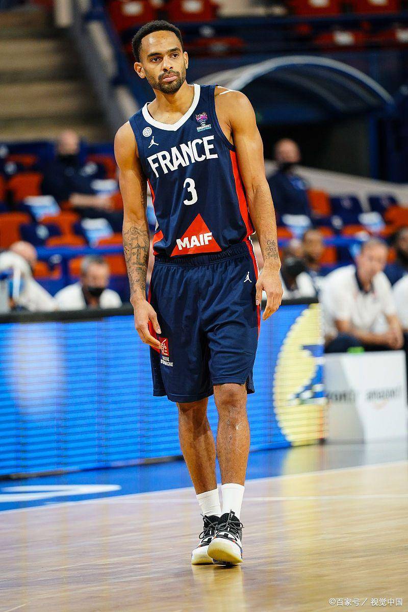 关于萨拉赫关键节点关键助攻，湖人带队取胜！的信息